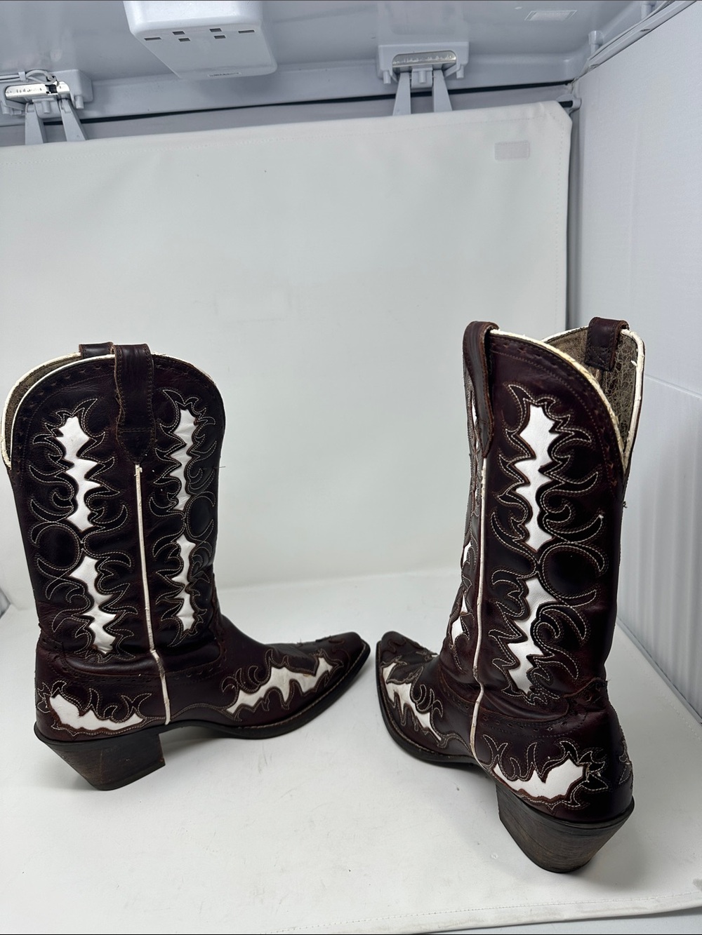 Ariat Boots Size 9B - Picture 4 of 11